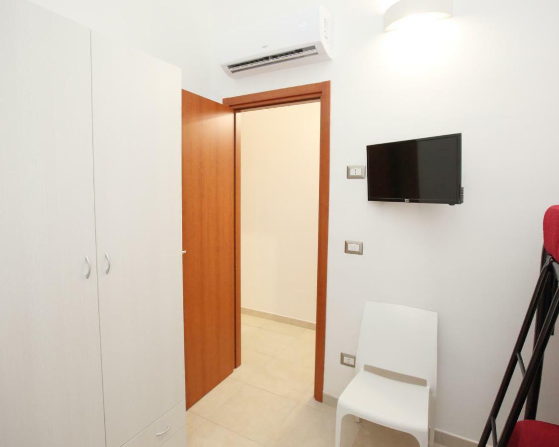 La Casa Di Cristina Apartment Avola Bagian luar foto